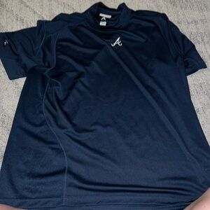 Men’s Atlanta Braves shirt